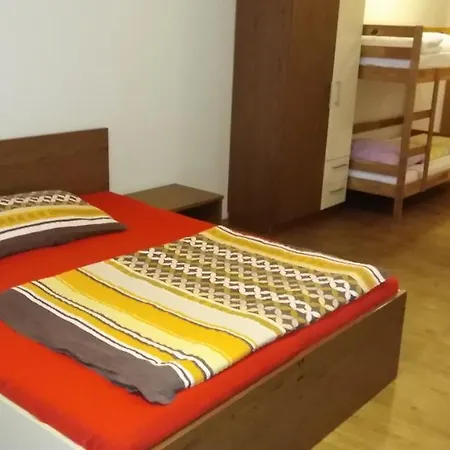 Rezidence Club Canada Lipno Sauna Wifi Parking アパートホテル 4*