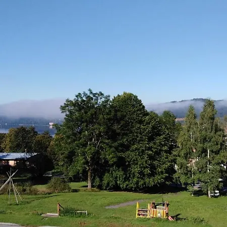 アパートホテル Rezidence Club Canada Lipno Sauna Wifi Parking 4*