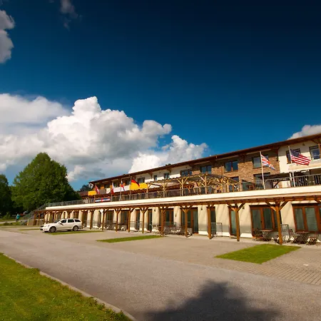 Rezidence Club Canada Lipno Sauna Wifi Parking Apartmanhotel
