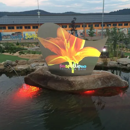 Apartmanhotel Rezidence Club Canada Lipno Sauna Wifi Parking 4*