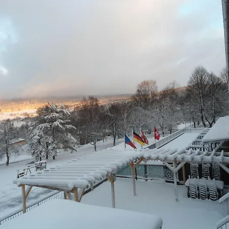 Apartmanhotel Rezidence Club Canada Lipno Sauna Wifi Parking 4*