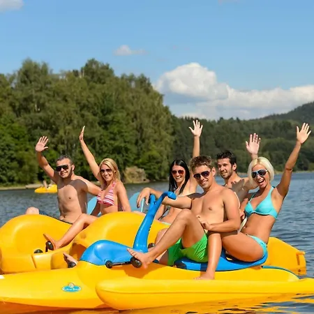 Rezidence Club Canada Lipno Sauna Wifi Parking Apartmanhotel