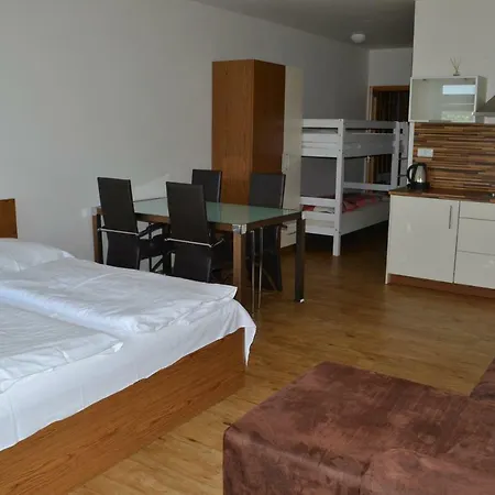 Apartmanhotel Rezidence Club Canada Lipno Sauna Wifi Parking Lipno nad Vltavou